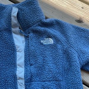 Northface blue sweatshirt